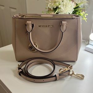 Pink Michael Kors Crossbody